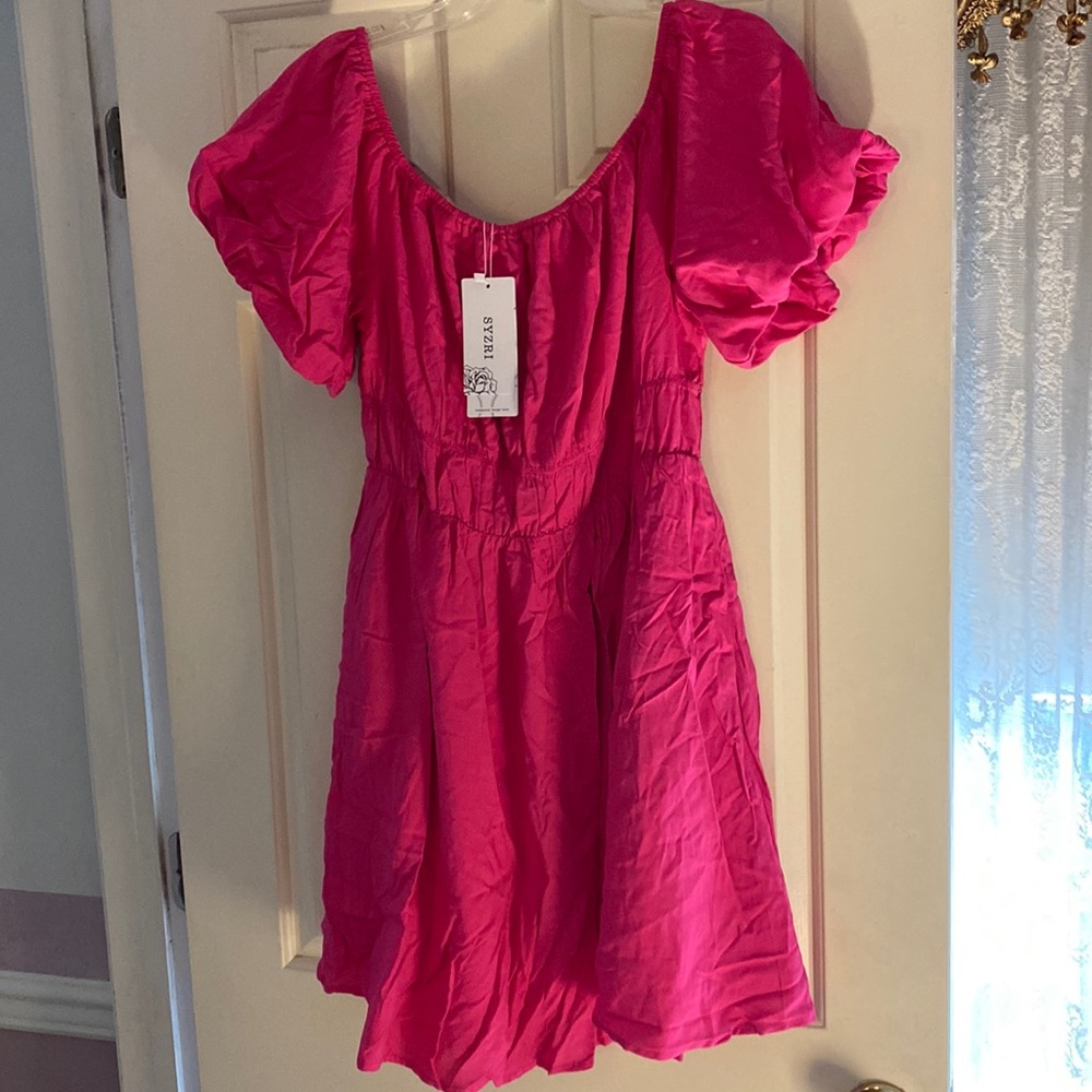 Syzri puffed sleeve dress